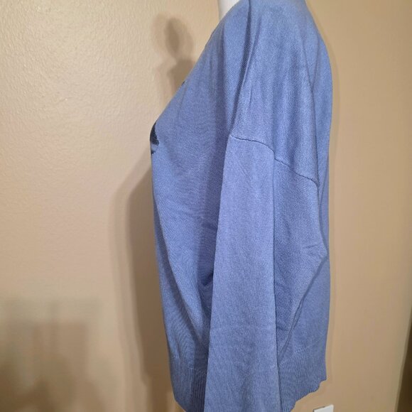 DKNY Country Blue Logo Sweater Size L NWT Lightweight Knit - Picture 4 of 6